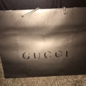 Gucci shopping bag